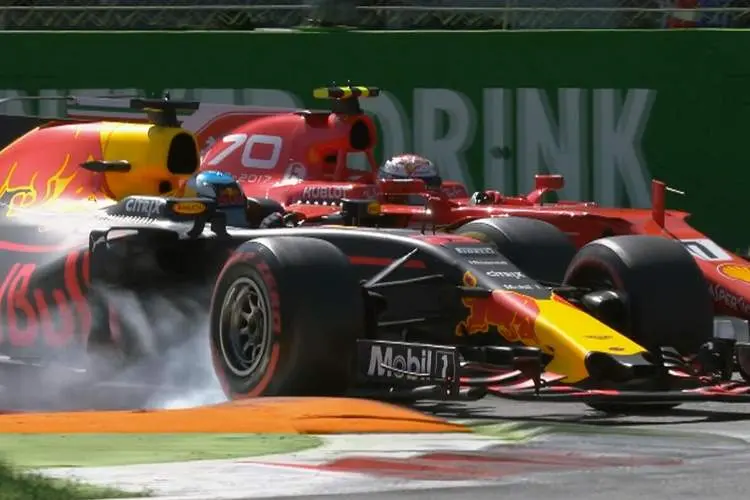 ricciardo raikkonen 001