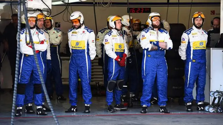 sauber mechanics