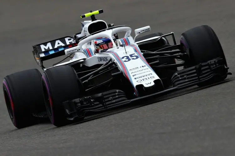 sergeysirotkinf1grandprixchinaqualifyingknxfsg6pb32x 001