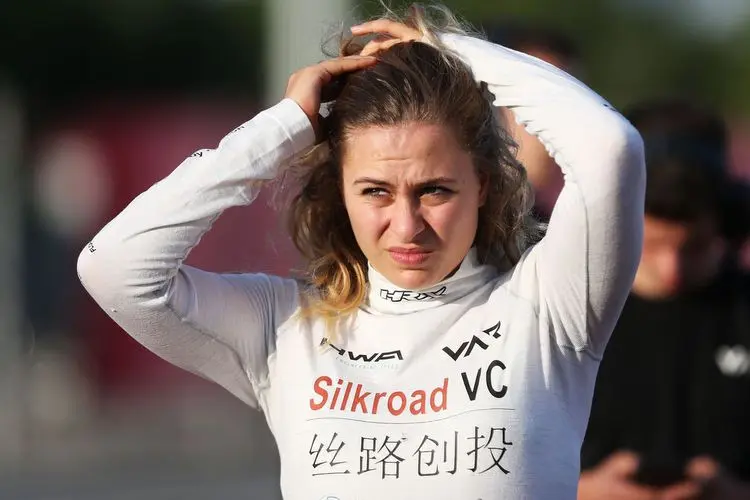 sophiafloersch