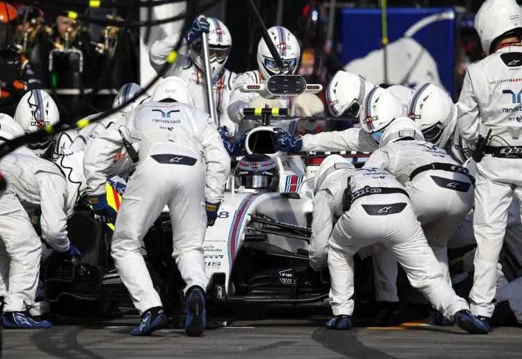 stroll pitstop