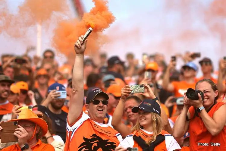 verstappen fans zandvoort 2022