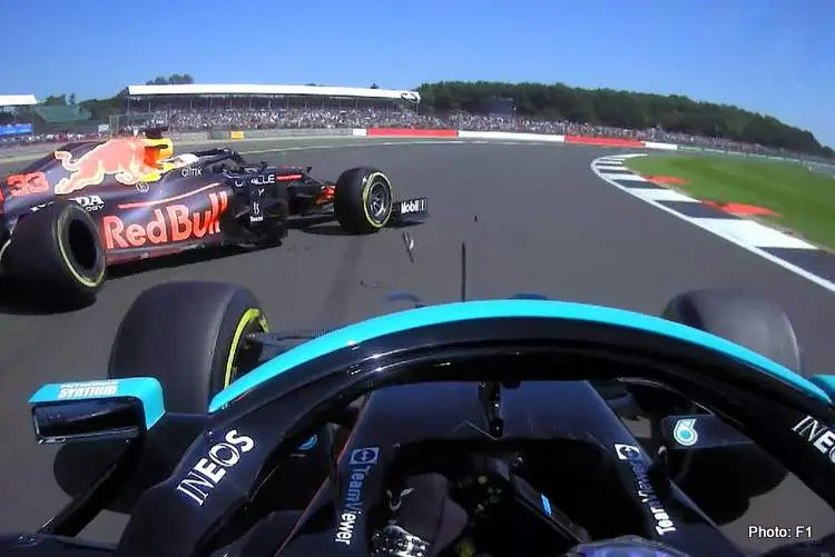 verstappen hamilton silverstone21 2022
