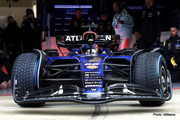 williams fw47 f1 2025 launch silvesrtone sainz albon 005
