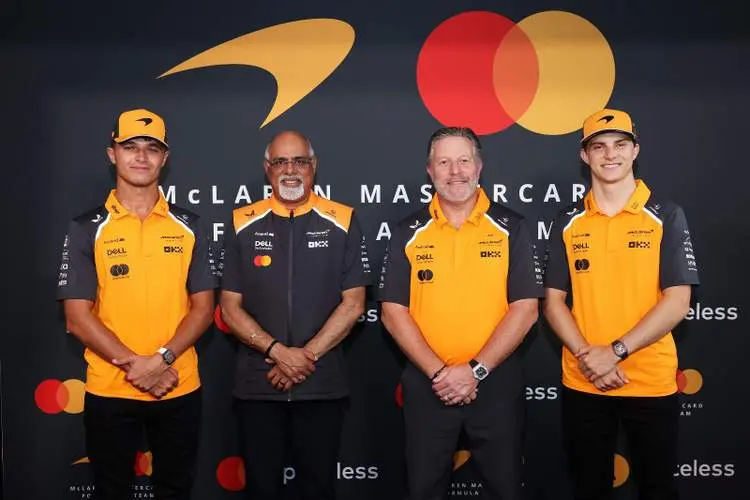 zak brown norris piastri mastercard