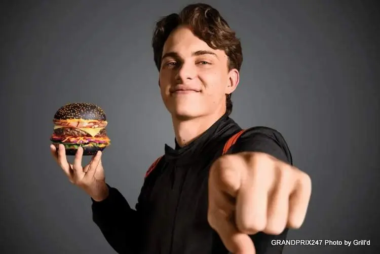 piastri 81 burger grilled 2025