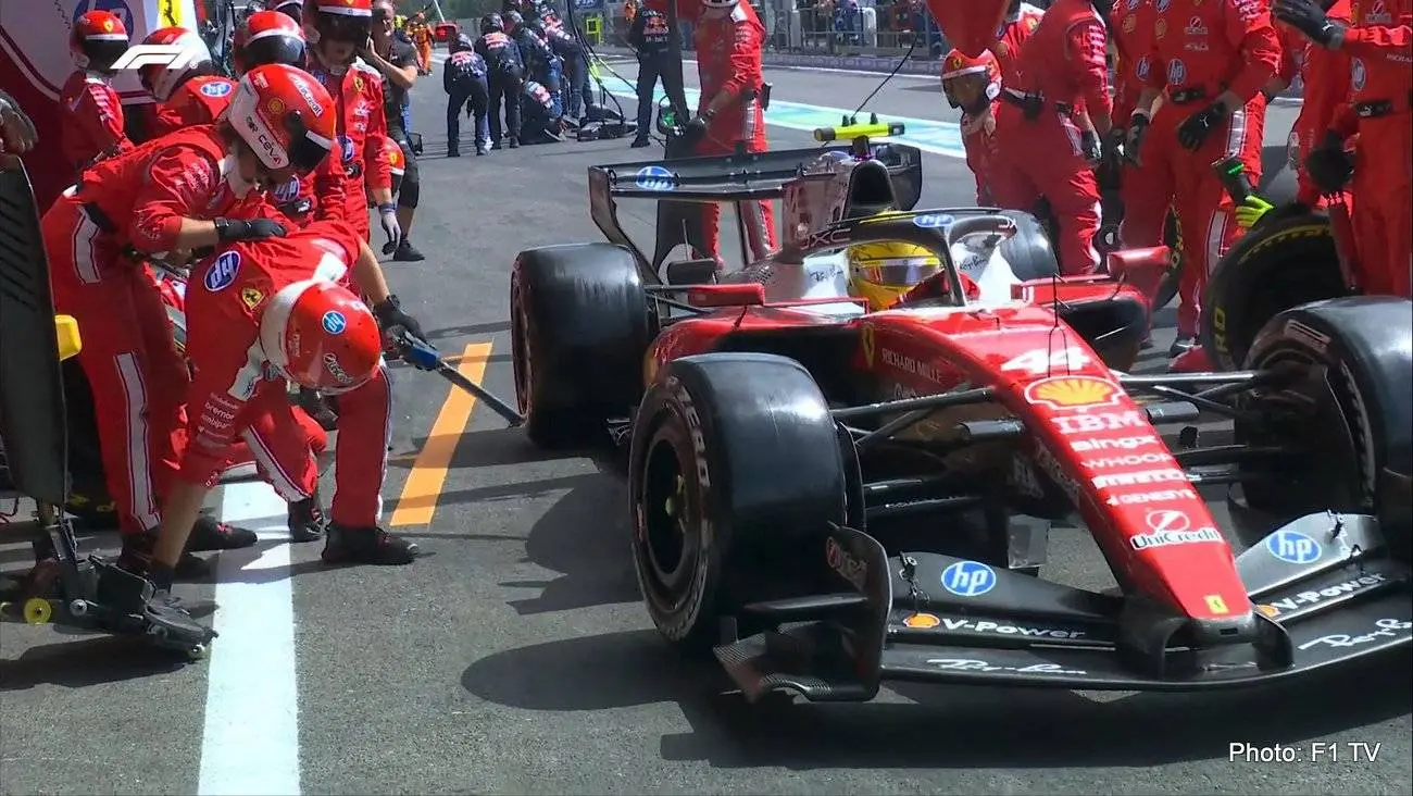 ferrari hamilton spa F1 pit stop
