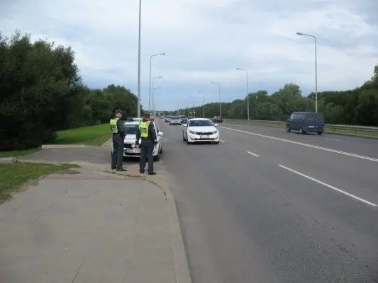 Policija