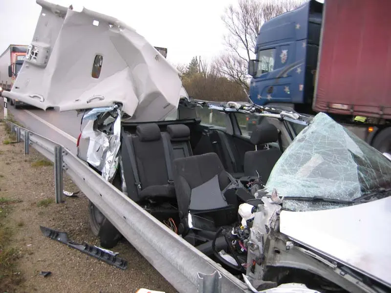 Kauniečio vairuojamas vogtas automobilis pateko į avariją