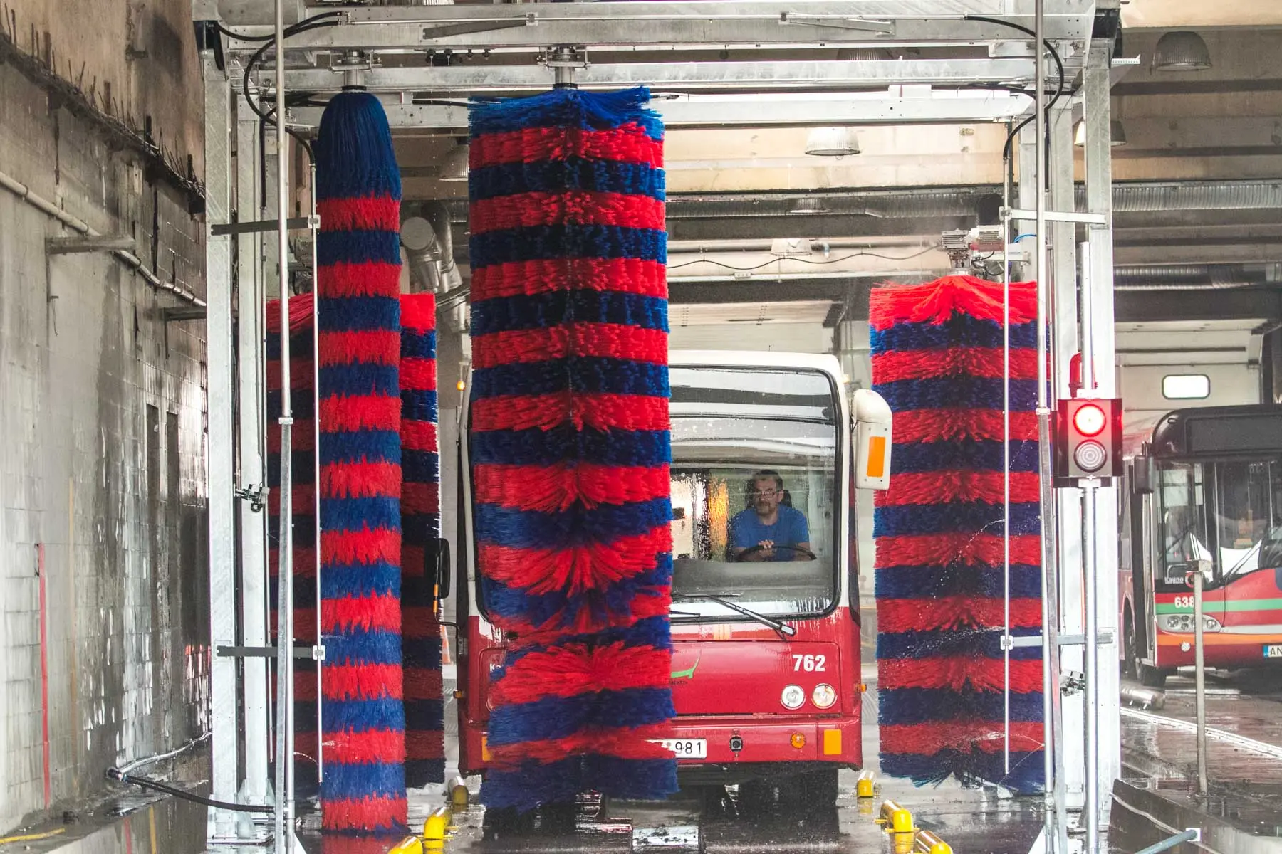 Autobusų plovykla