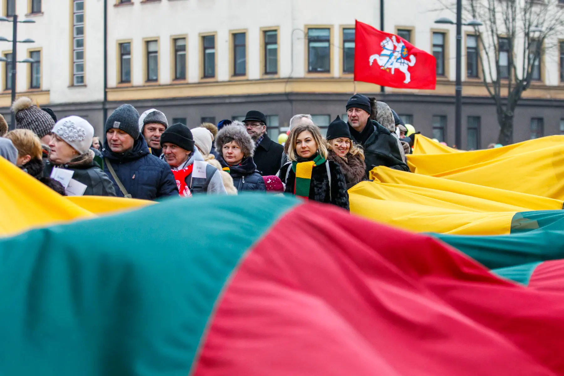 Kaunas švenčia Vasario 16-ąją, eisena ir minėjimas Karo muziejuje