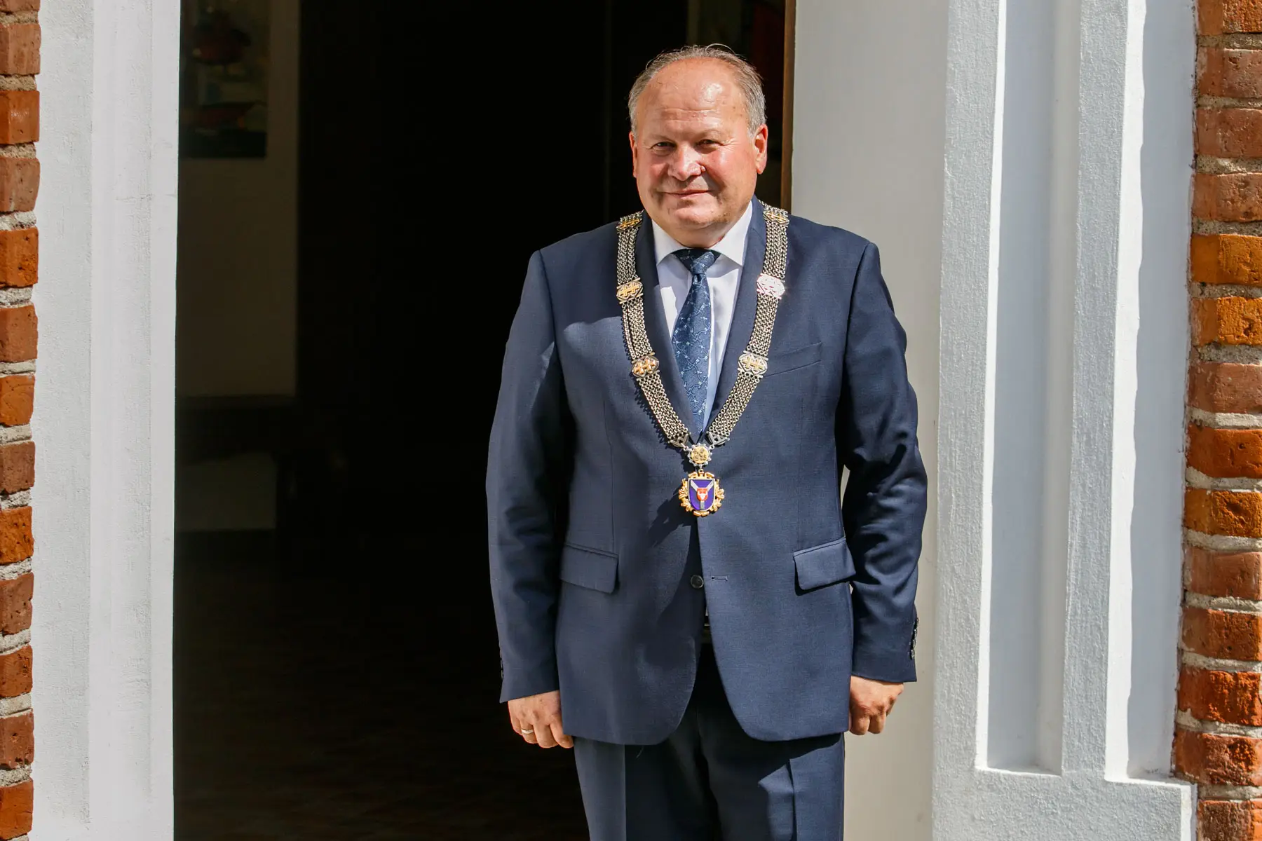 V. Makūnas