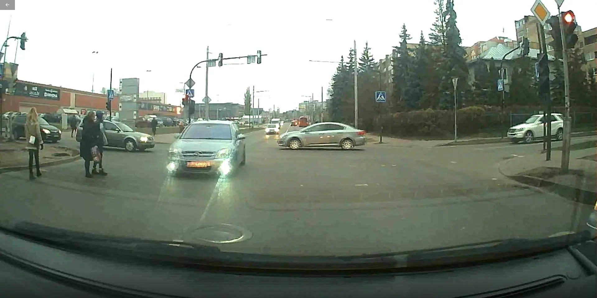 „Opel“ chuliganiškas vairavimas