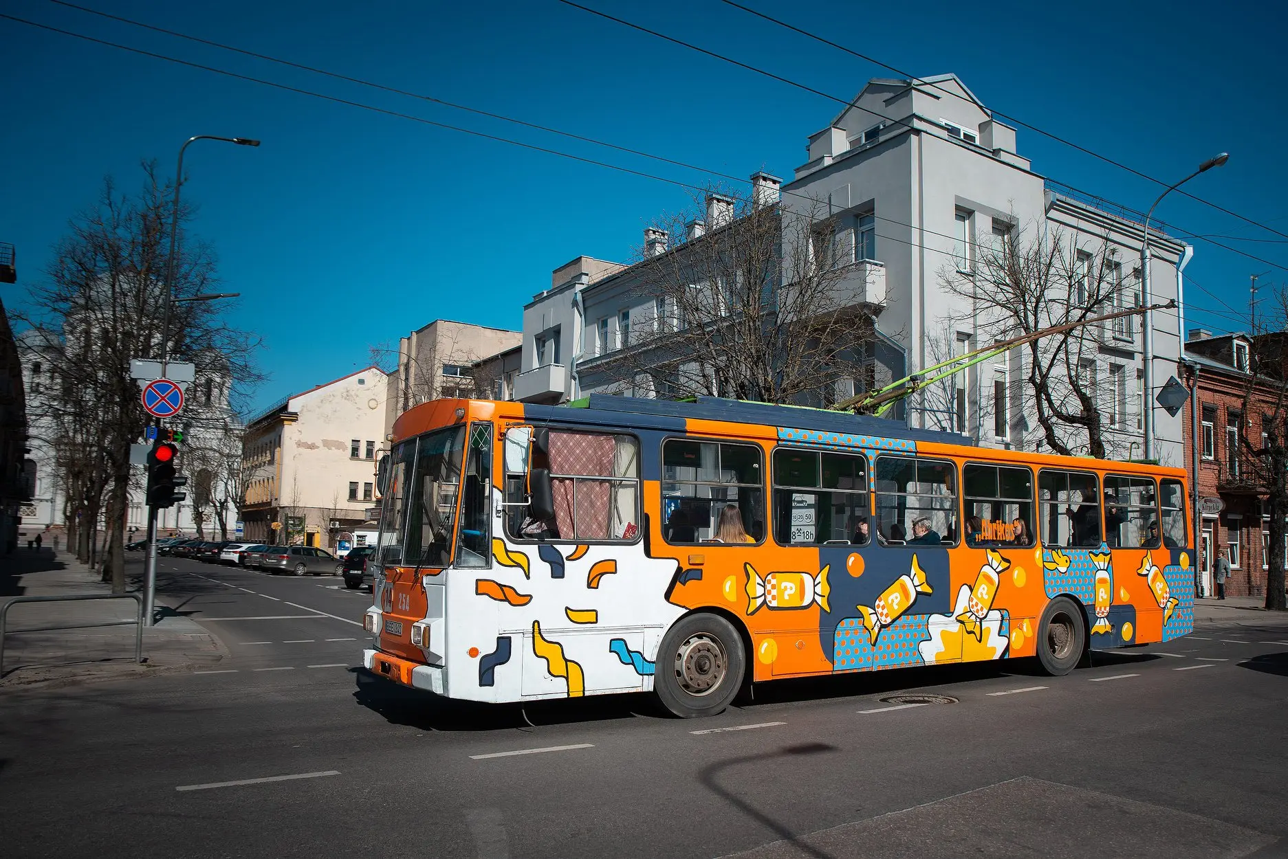 Spalvoti troleibusai Kaune