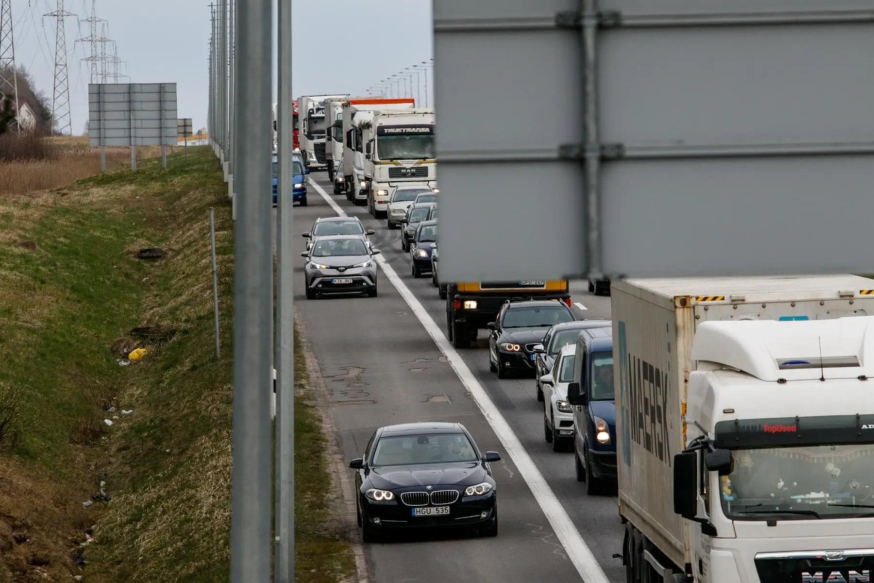Automobilių spūstis Islandijos plente