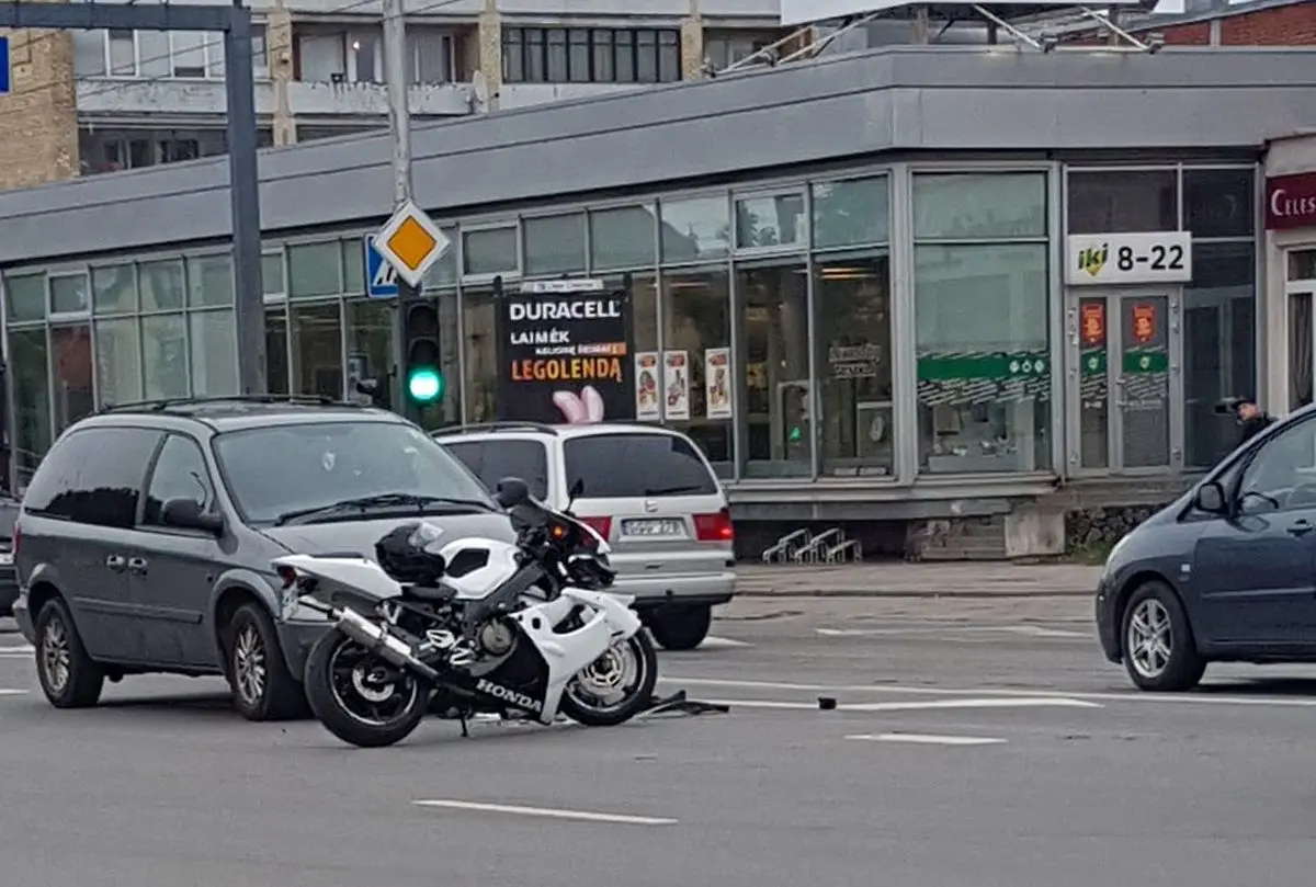 Avarija Savanorių prospekte