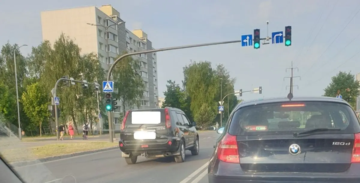 Važiavimas prieš eismą Partizanų gatvėje