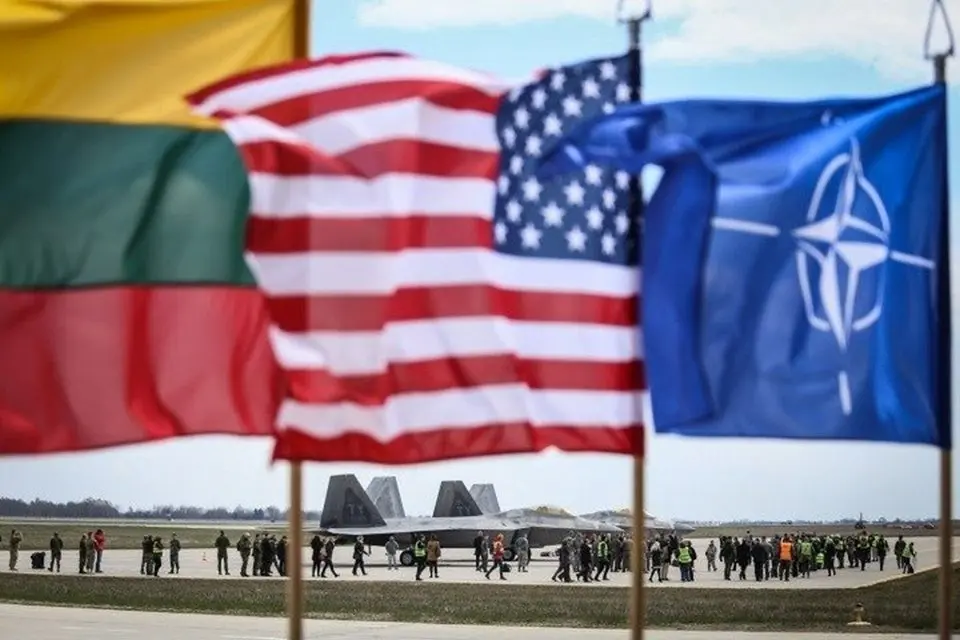 F-35 naikintuvai