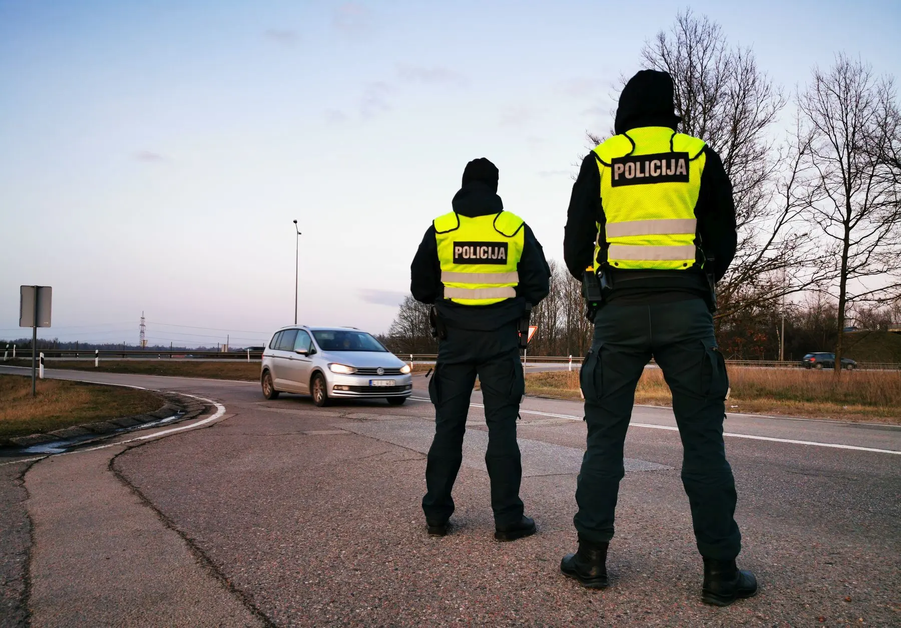 policija