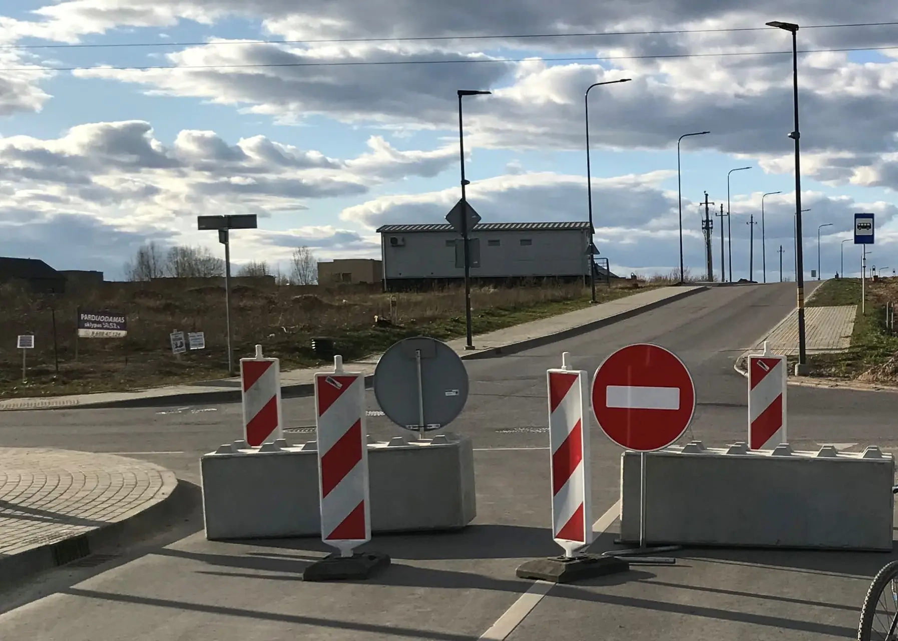 Nuo Kauno blokais atkirsti Romainiai