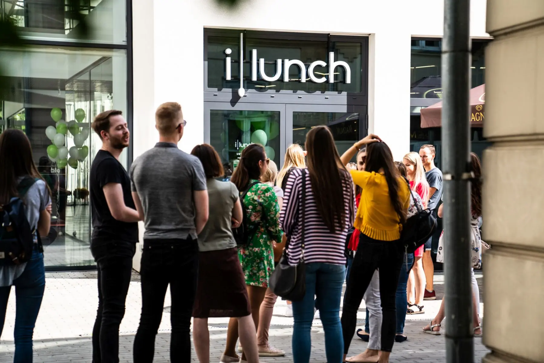 Vienybės aikštėje duris atvėrė restoranas „iLunch“