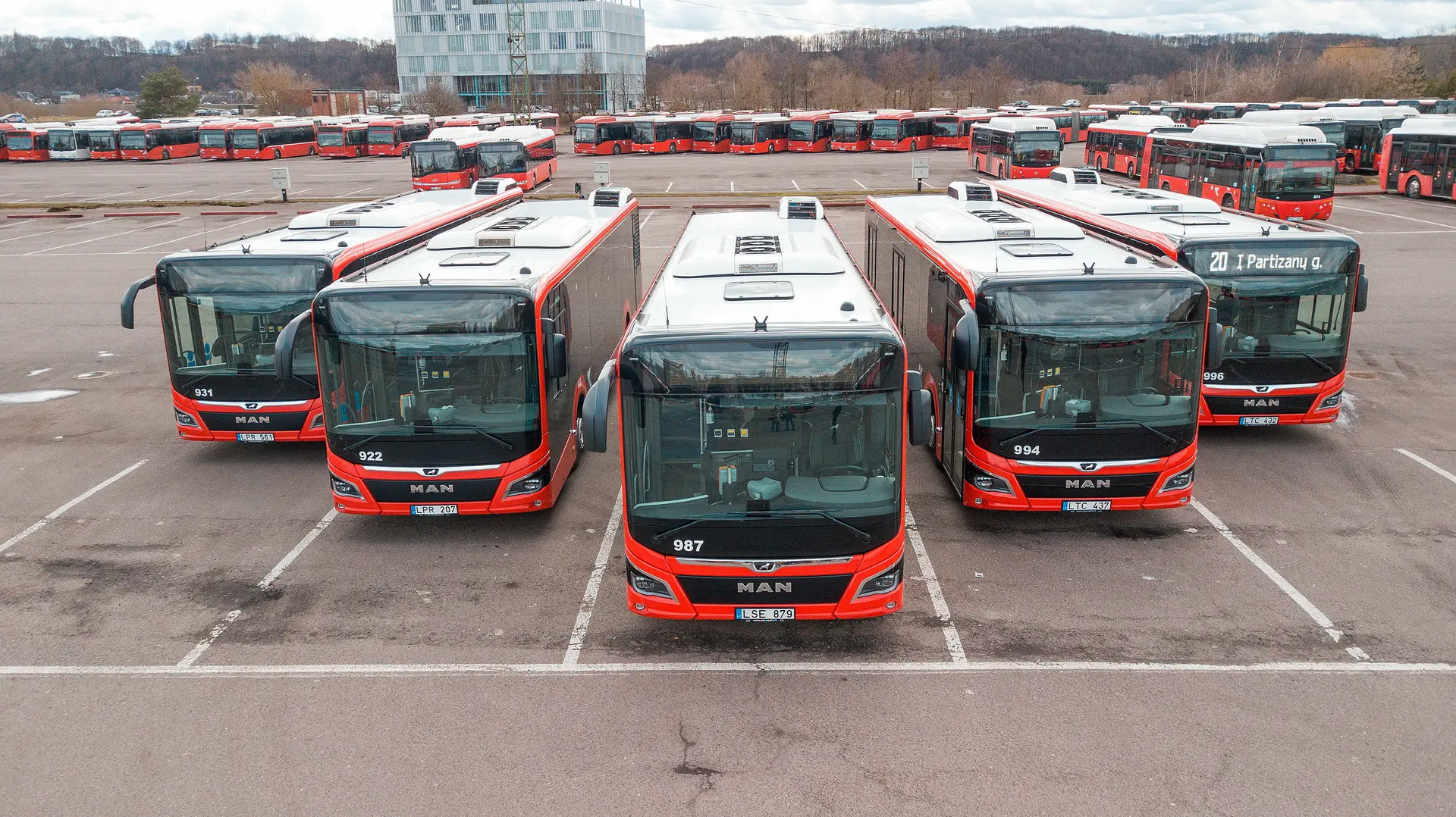 Nauji autobusai