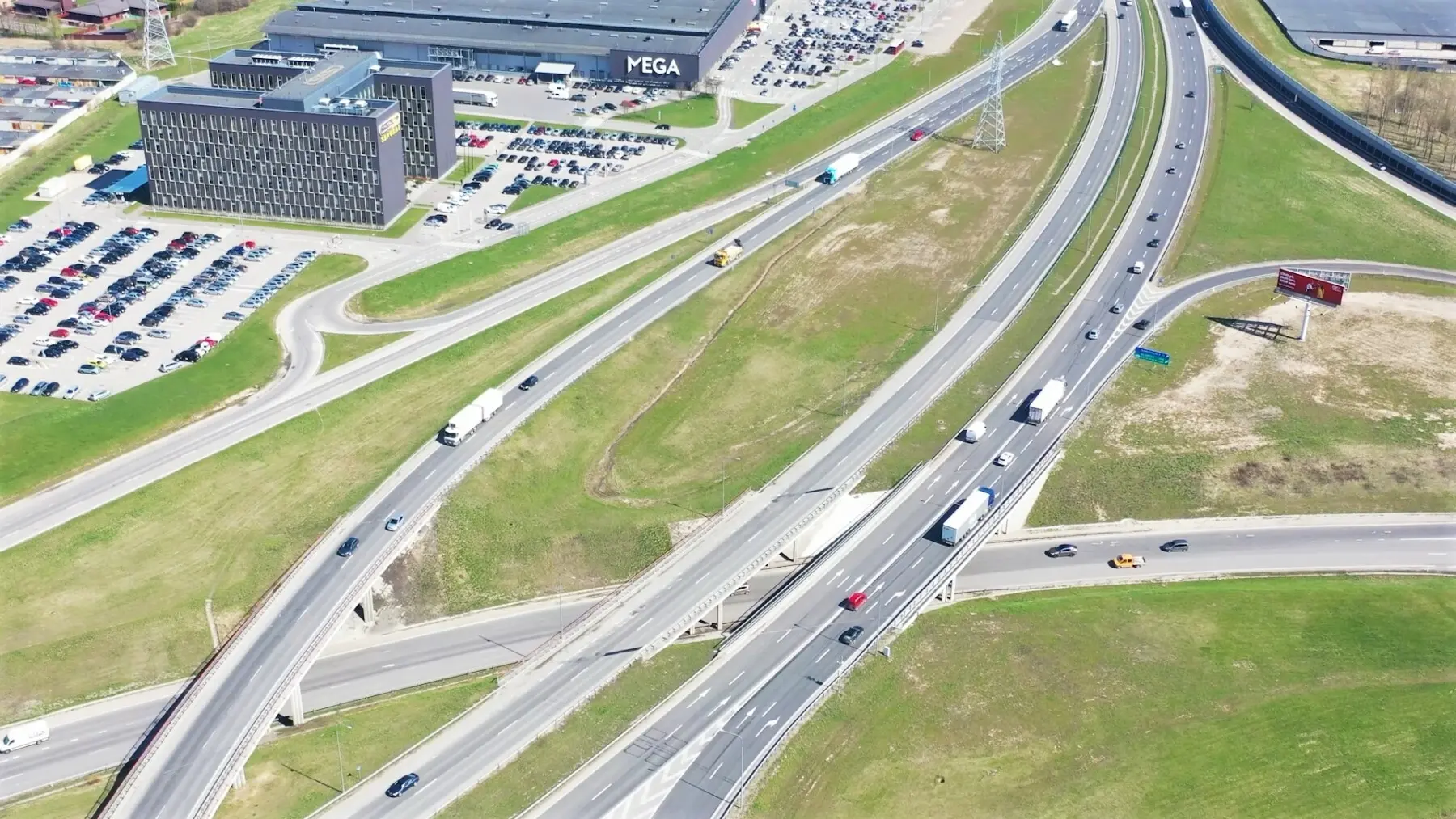 Pažeidimai ant „Megos“ viaduko