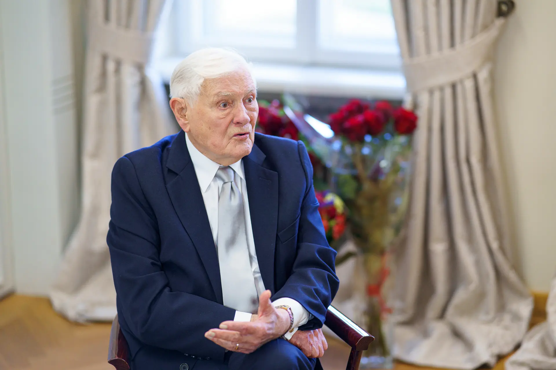 Valdas Adamkus