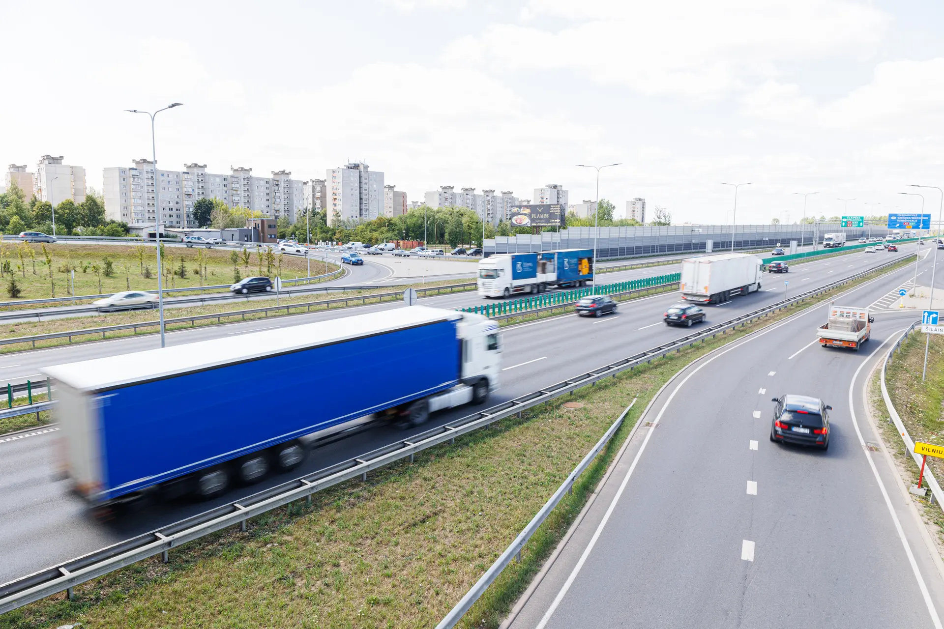 Rekonstruojamas viadukas į MEGA. ELTA / R. Tenio nuotr.