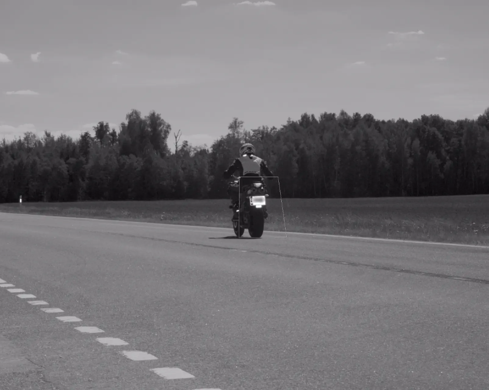 lakstūnas, motociklininkas