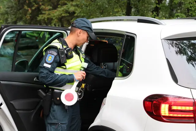 Policijos reidas