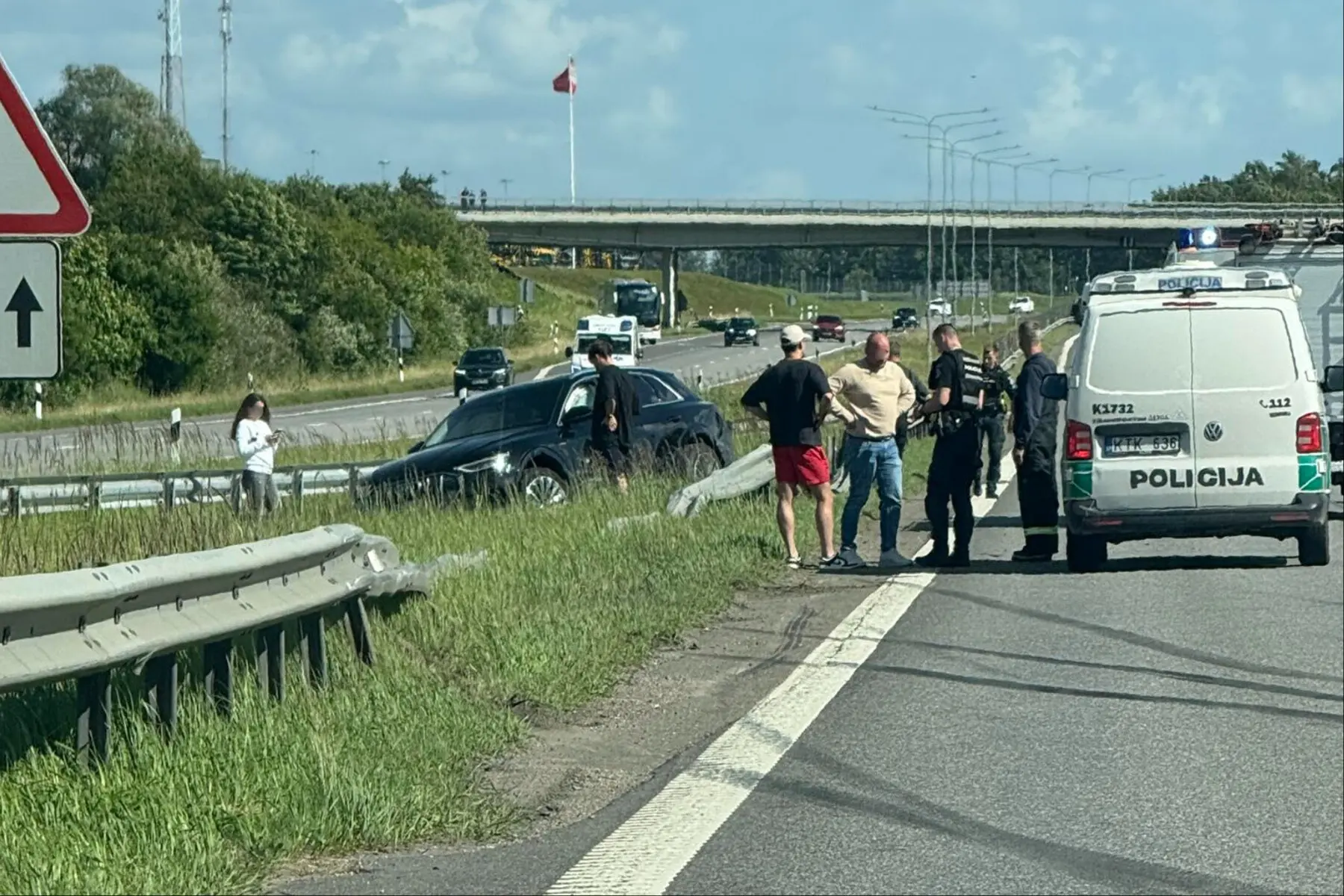Avarija A1 kelyje / Skaitytojų nuotr.