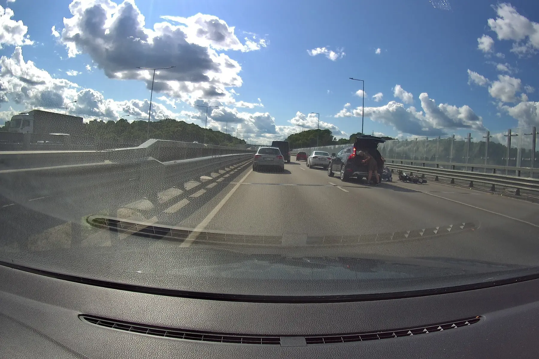 Avarija autostradoje / Skaitytojų nuotr.