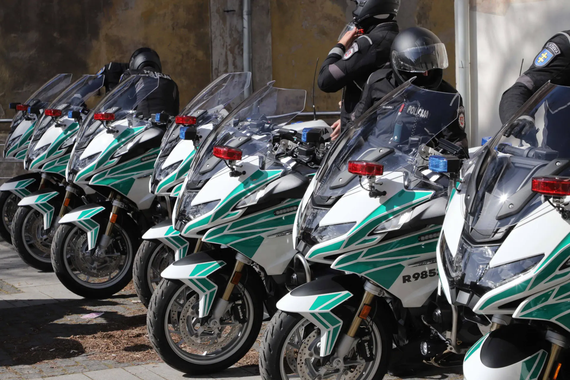 Asociatyvi / Policijos tarnybiniai motociklai / ELTA / D. Labučio nuotr.