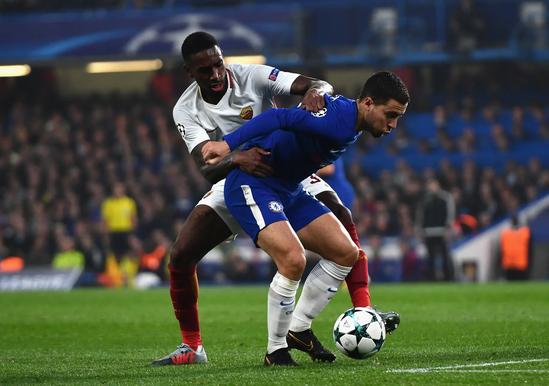 gerson contrasto hazard chelsea roma