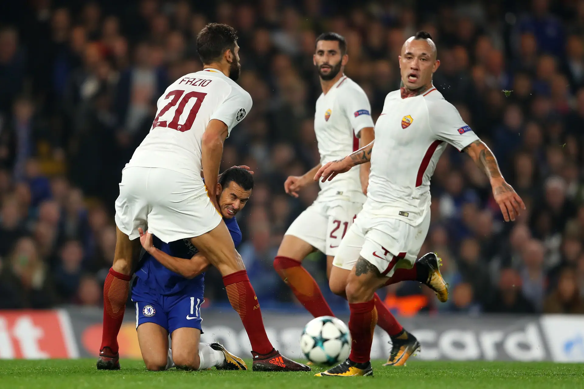 nainggolan fazio gonalons chelsea roma