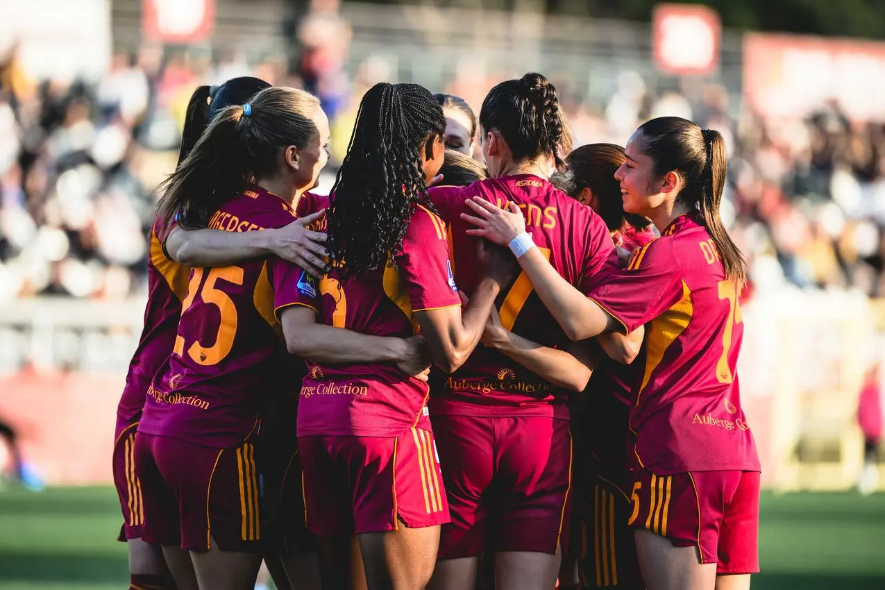serie a femminile roma como esultanza squadra 2