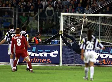 0001juveroma golnakata