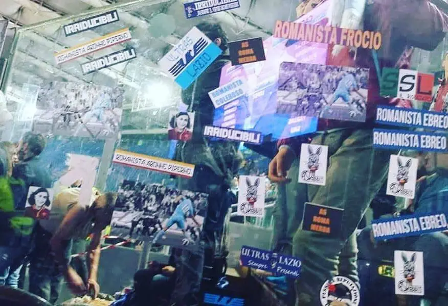 adesivi laziali in curva sud