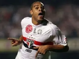 adriano20maglia20bianca20flamengo20esulta