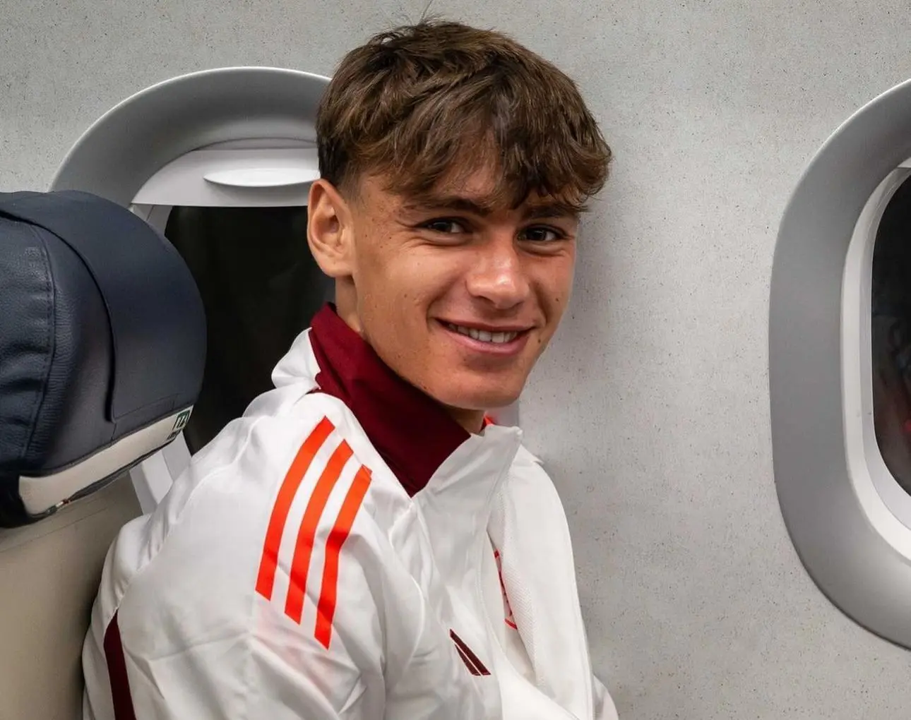 aereo pisilli juventus roma