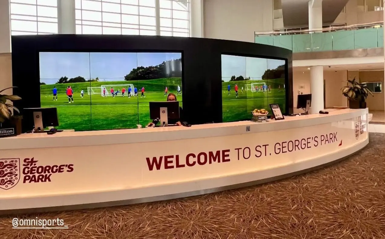 agente smalling inghilterra ritiro st georges park 1