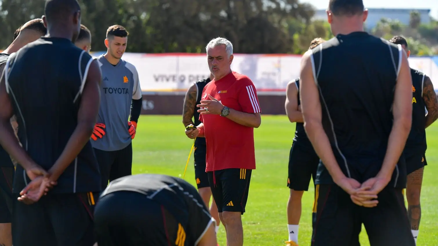 albufeira allenamento mourinho 2