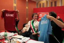 alemanno20un20giorno20da20pecora20maglie20italia20e20roma