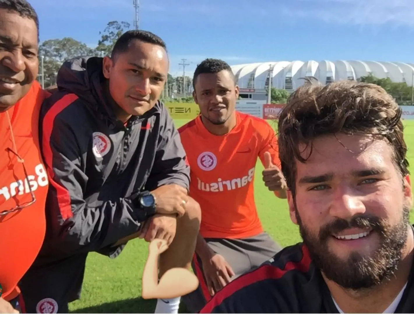 alisson si allena con internacional