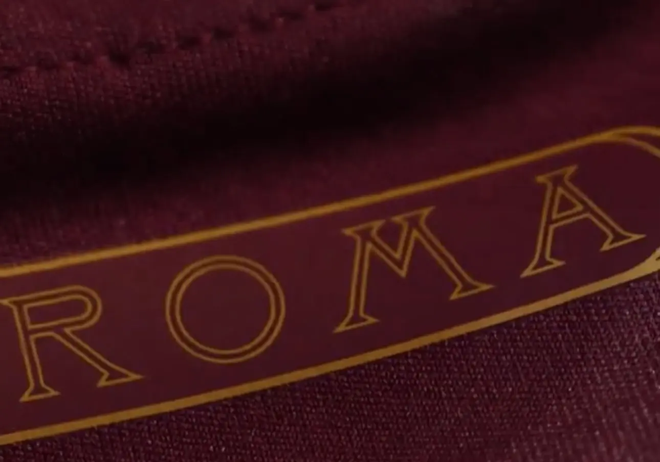 as roma colletto nuova maglia home 2024 25
