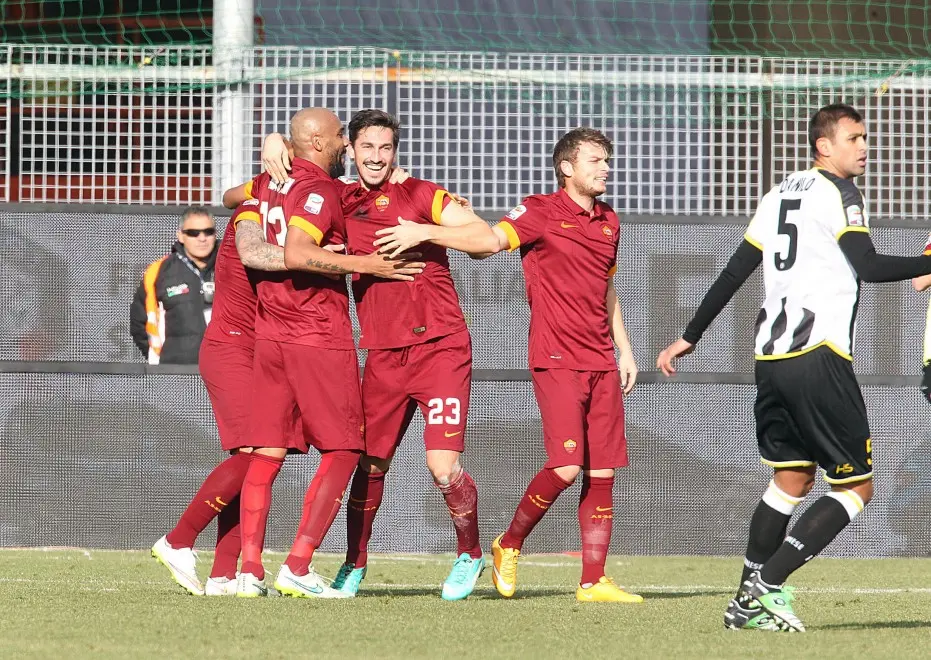 astori esulta vs udinese
