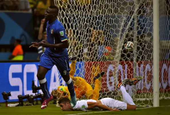 balotelli mondiali italia inghilterra 13