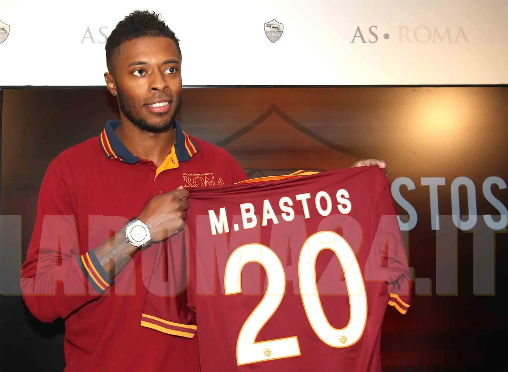 bastos maglia alla presentazione foto gino