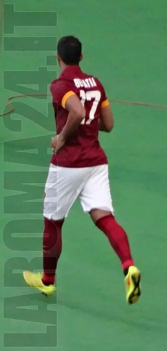 benatia di spalle presentazione roma fenerbahce 190814